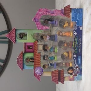 Disney Encanto Mi Familia Toy Figurine Doll Playset 12 Mini Figure Set